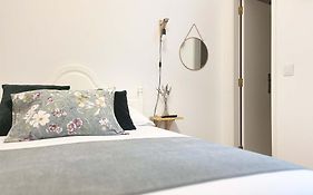 O Violas - Art Coffee & Guesthouse
